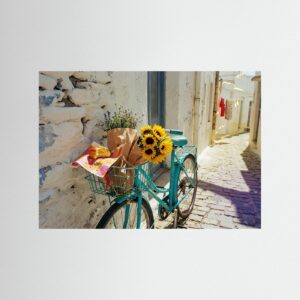 Fine-Art Fotografie: Sommerfrische am blauen Drahtesel – Hochwertiger Kunstdruck