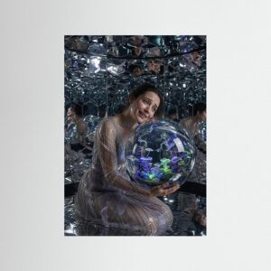 Leinwandbild: Quecksilbernes Echo der Verbundenheit – Kunstwerk für modernes Wohnen