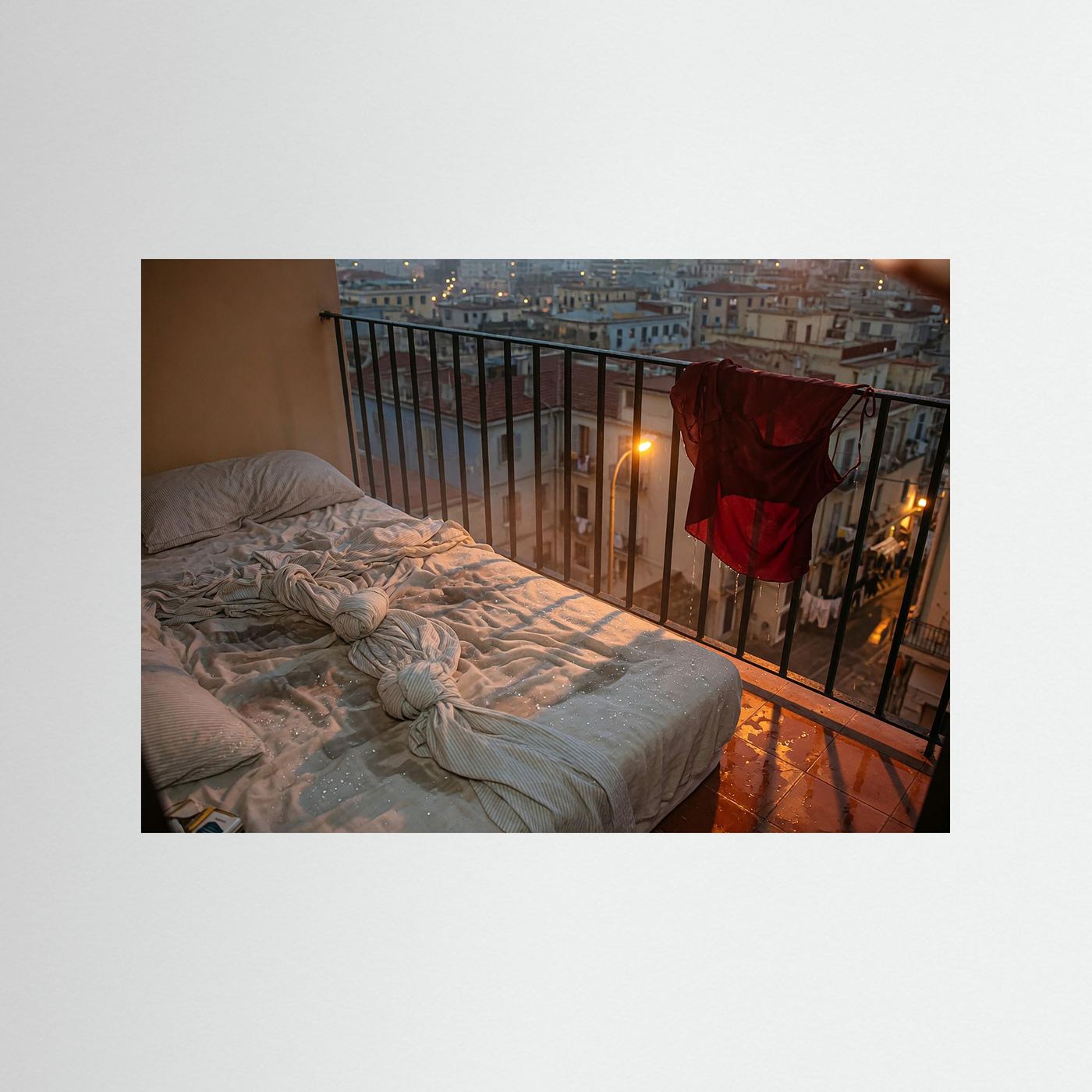 Fine-Art Fotografie: Tropische schlaflose Nacht – Hochwertiger Kunstdruck
