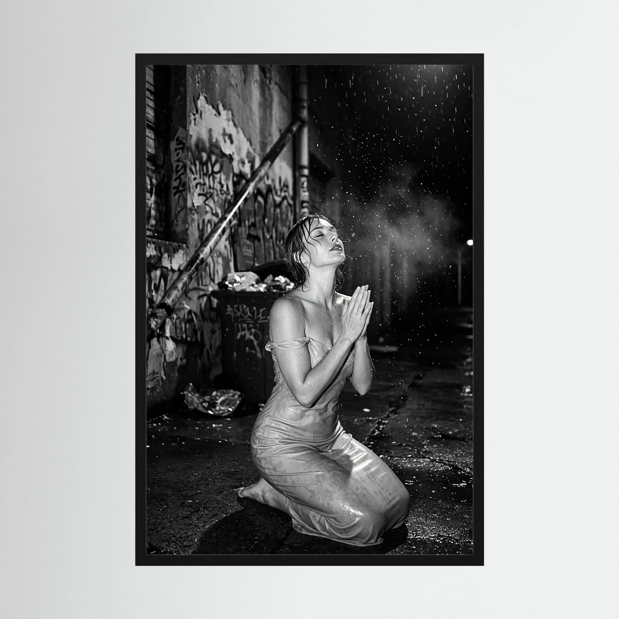 Fine-Art Fotografie: Obsidianes Echo der Ergebenheit – Hochwertiger Kunstdruck
