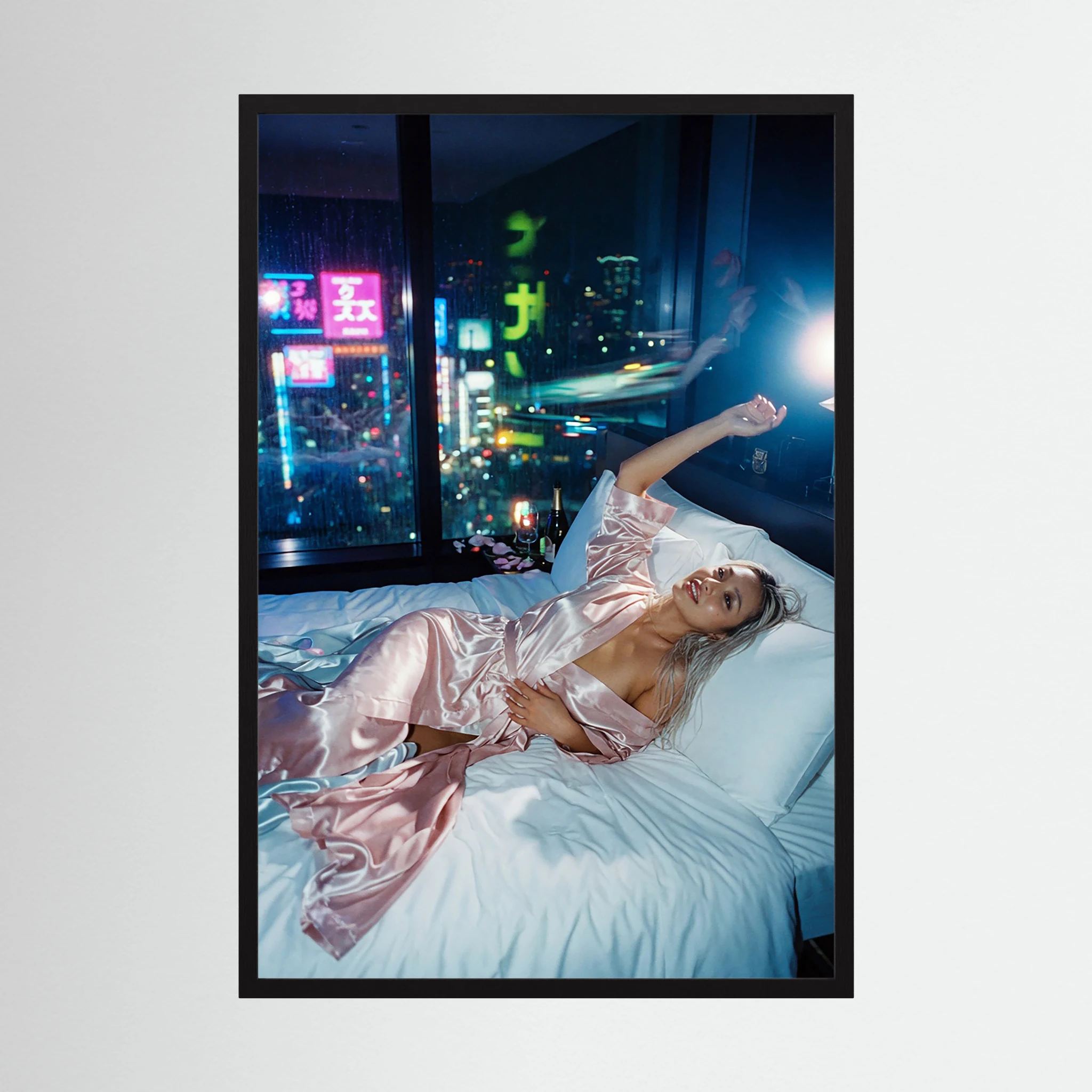 Fine-Art Fotografie: Neonlicht und nackte Seele – Hochwertiger Kunstdruck